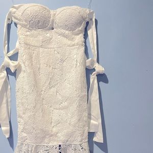 White lace tie strap dresss